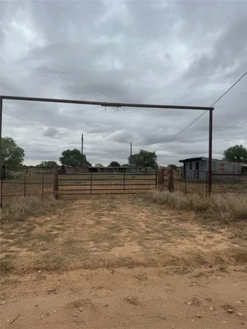 Quanah, TX 79252