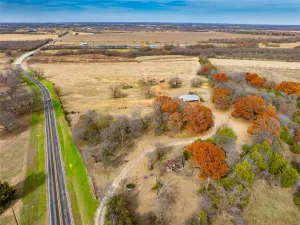Bristol, TX 75119