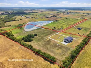 Leonard, TX 75452