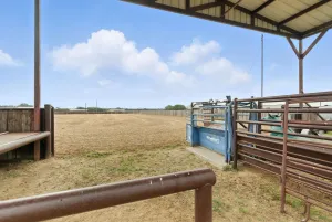 Jacksboro, TX 76458