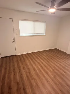 Dallas, TX 75209