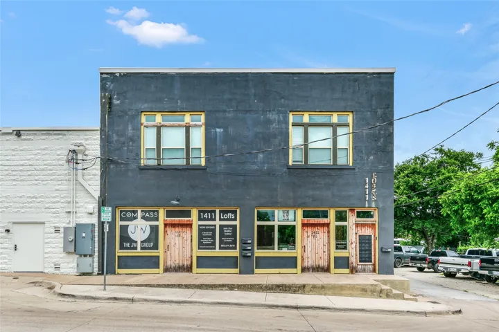 Fort Worth, TX 76105