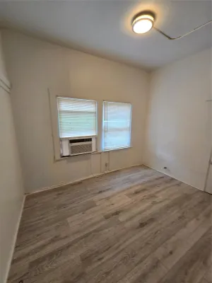 Fort Worth, TX 76104