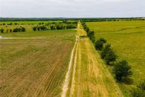 Cleburne, TX 76033