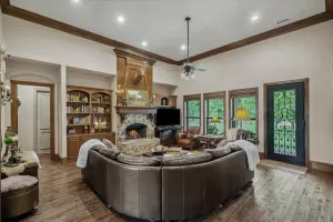 Grand Saline, TX 75140
