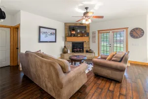 Whitesboro, TX 76273