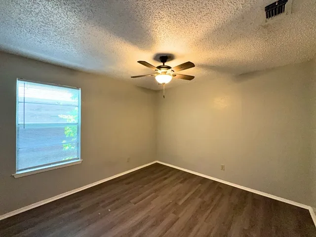 Denton, TX 76201
