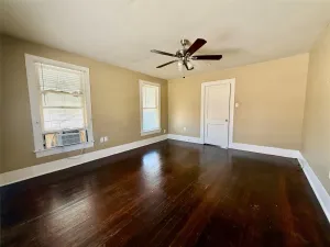Fort Worth, TX 76105