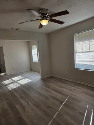 Fort Worth, TX 76115