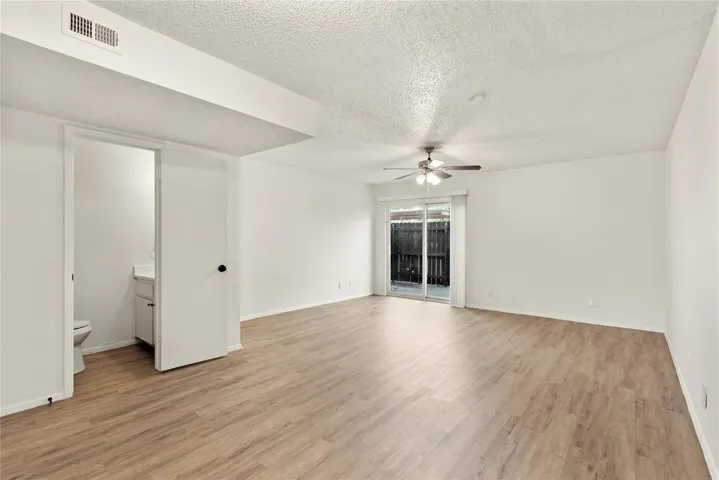 Fort Worth, TX 76116