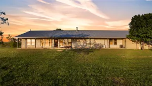 Maypearl, TX 76064