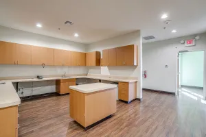 Granbury, TX 76048