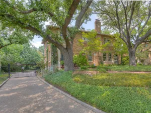 Fort Worth, TX 76109
