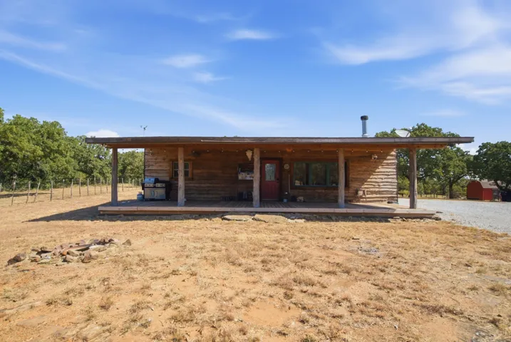 Graham, TX 76450