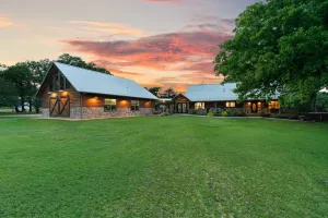 Alvarado, TX 76009