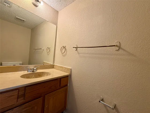 Denton, TX 76209
