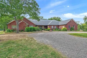 Gainesville, TX 76240