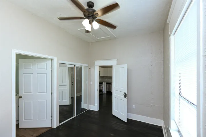 Fort Worth, TX 76104