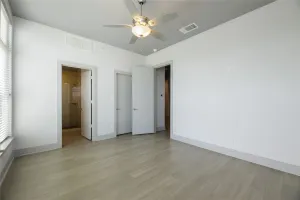 Fort Worth, TX 76104