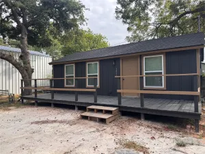 Granbury, TX 76048
