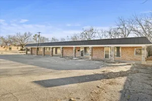Commerce, TX 75428