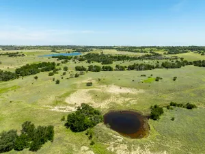 Evant, TX 76525