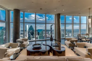 Dallas, TX 75201