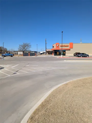 Bonham, TX 75418