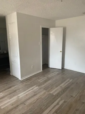 Dallas, TX 75227
