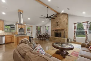 Forestburg, TX 76239