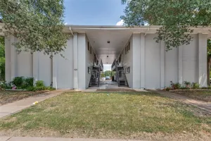 Lancaster, TX 75146