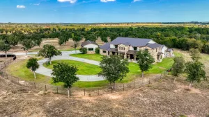Mineral Wells, TX 76067
