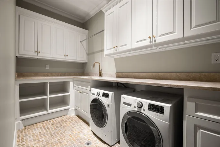 Highland Park, TX 75205