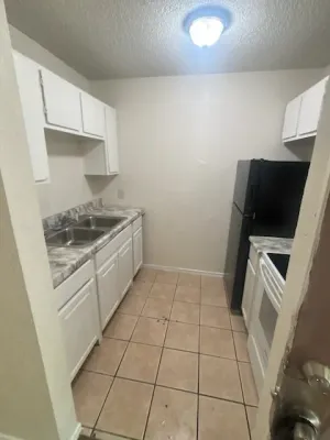 Dallas, TX 75217