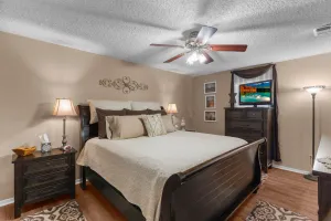 Van Alstyne, TX 75495
