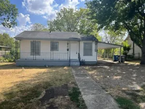 Lancaster, TX 75146