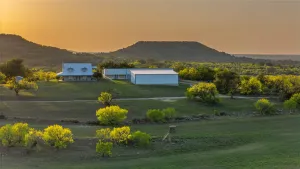 Comanche, TX 76442