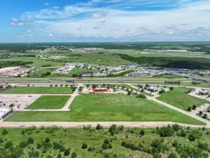 Terrell, TX 75160