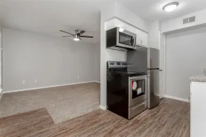 Dallas, TX 75205