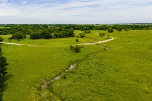 Cleburne, TX 76033