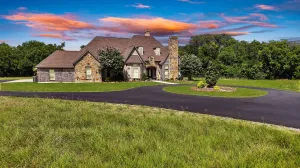 Van Alstyne, TX 75495