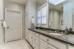 Highland Park, TX 75205