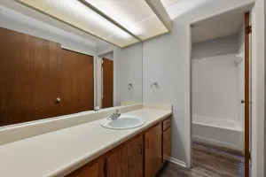 Euless, TX 76039