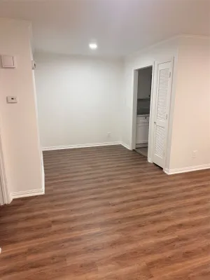 Dallas, TX 75209