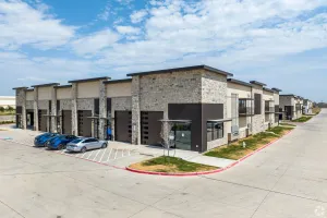 Wilmer, TX 75172