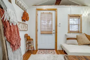 Burleson, TX 76028