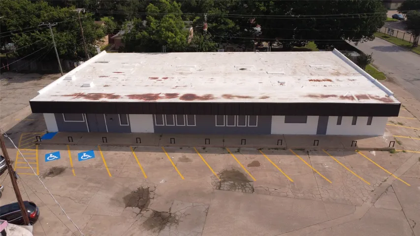 Everman, TX 76140