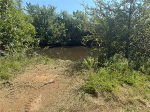 Whitesboro, TX 76273