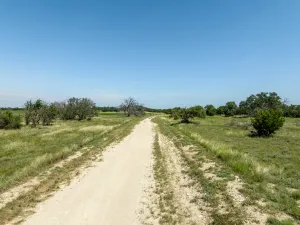 Evant, TX 76525