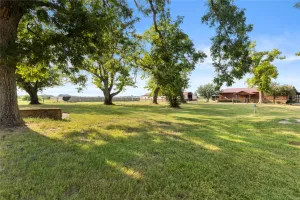 Whitesboro, TX 76273